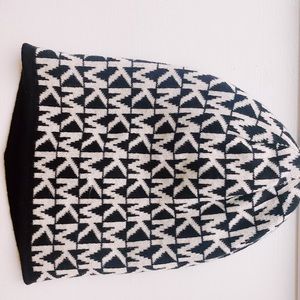 Michael Kors Winter Hat in Cream & Black